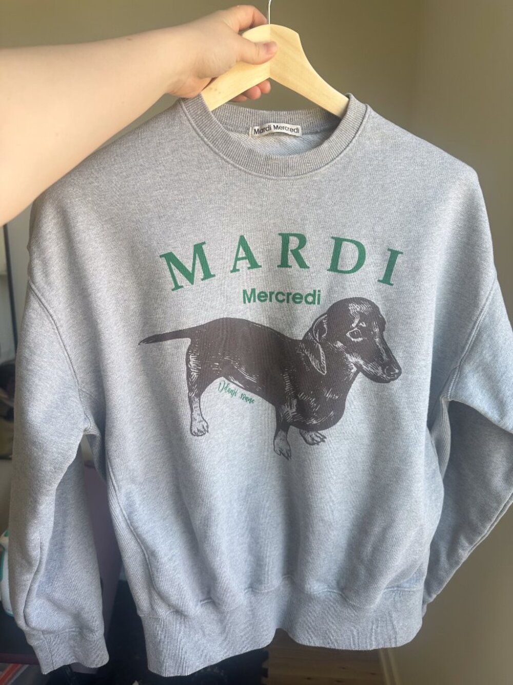 Mardi Mercredi DDANJI Graphic Sweatshirt in Light Grey | One Size | 100%Cotton